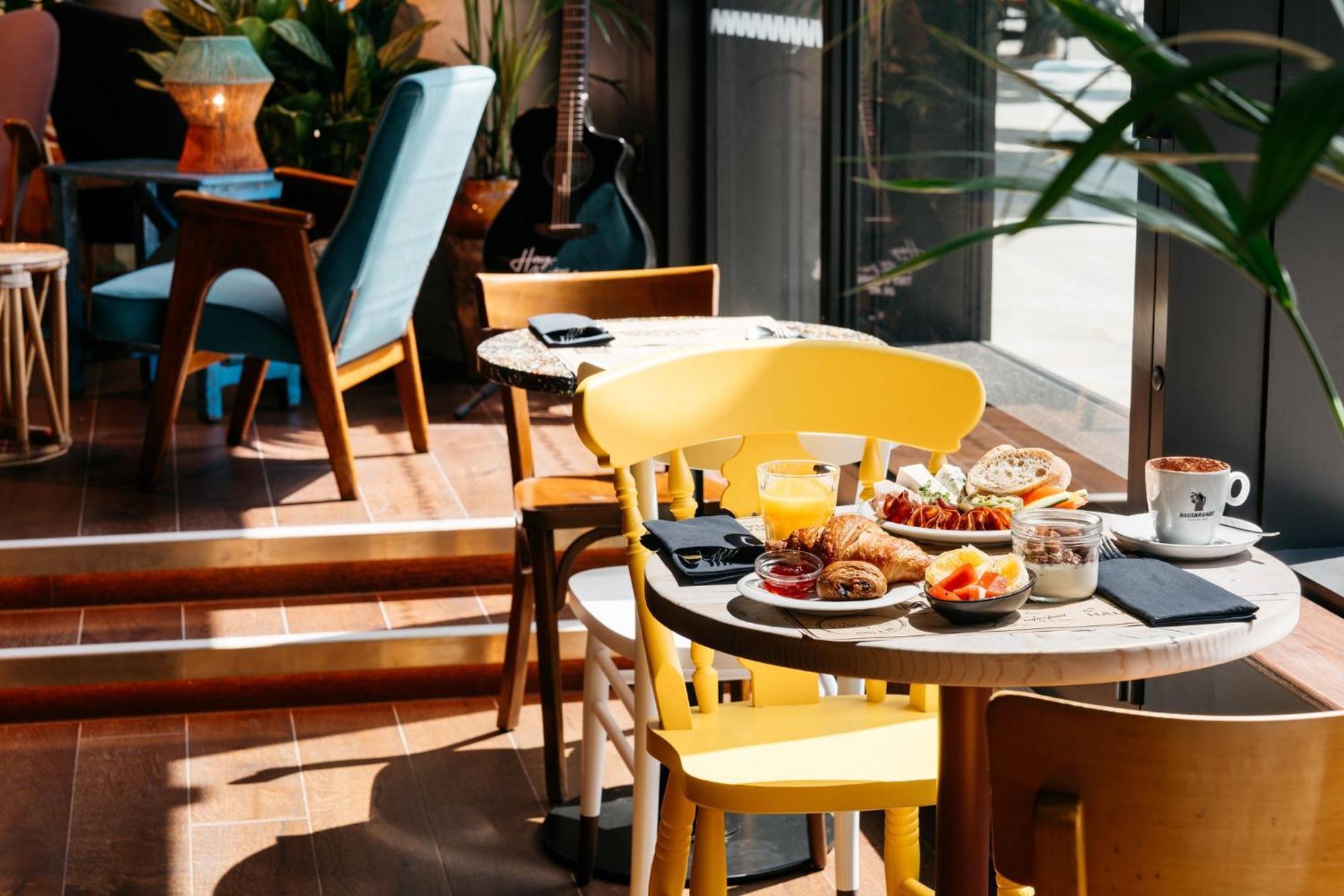 Ruby Zoe Hotel Лондон Экстерьер фото