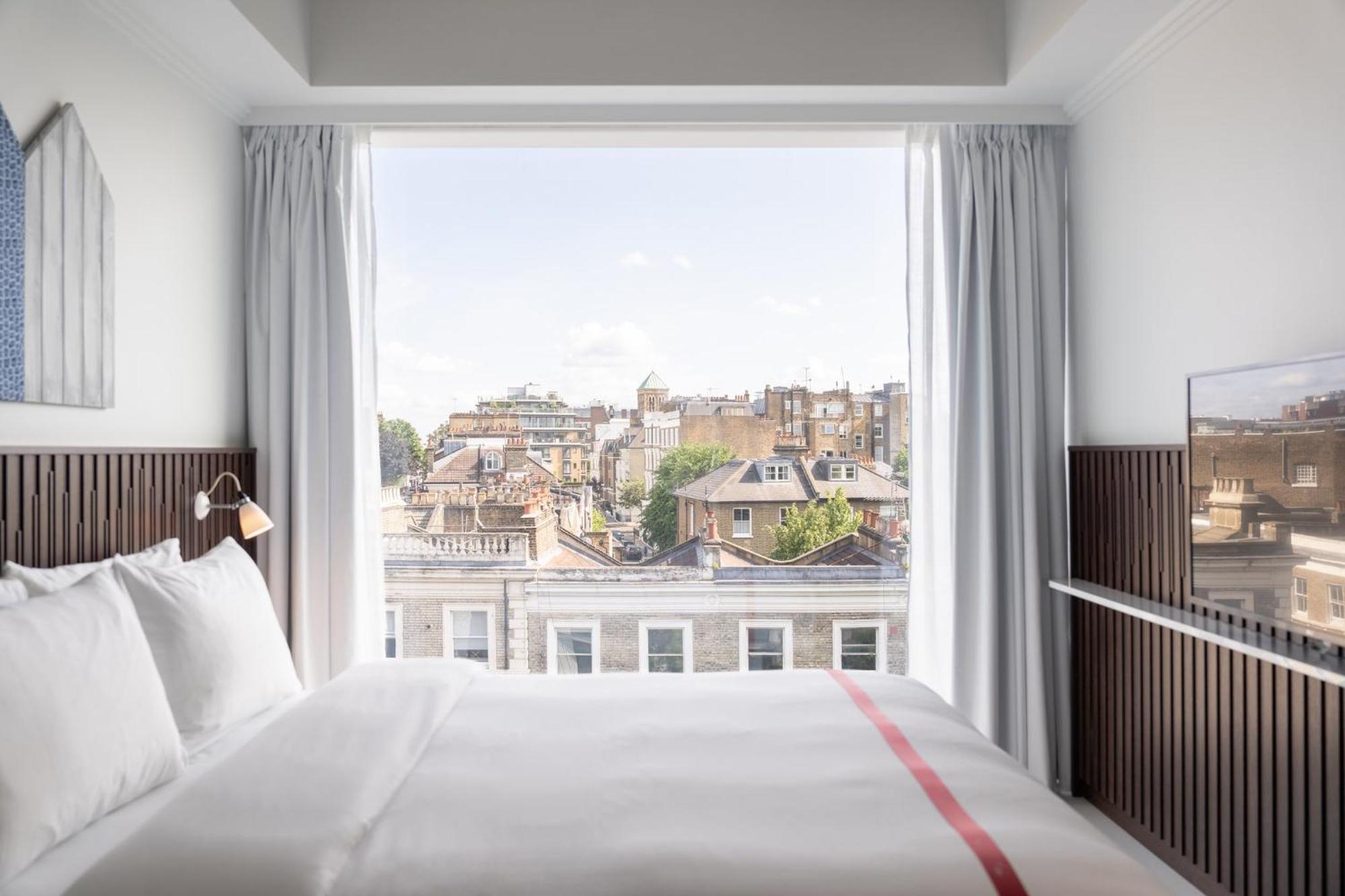 Ruby Zoe Hotel Лондон Экстерьер фото