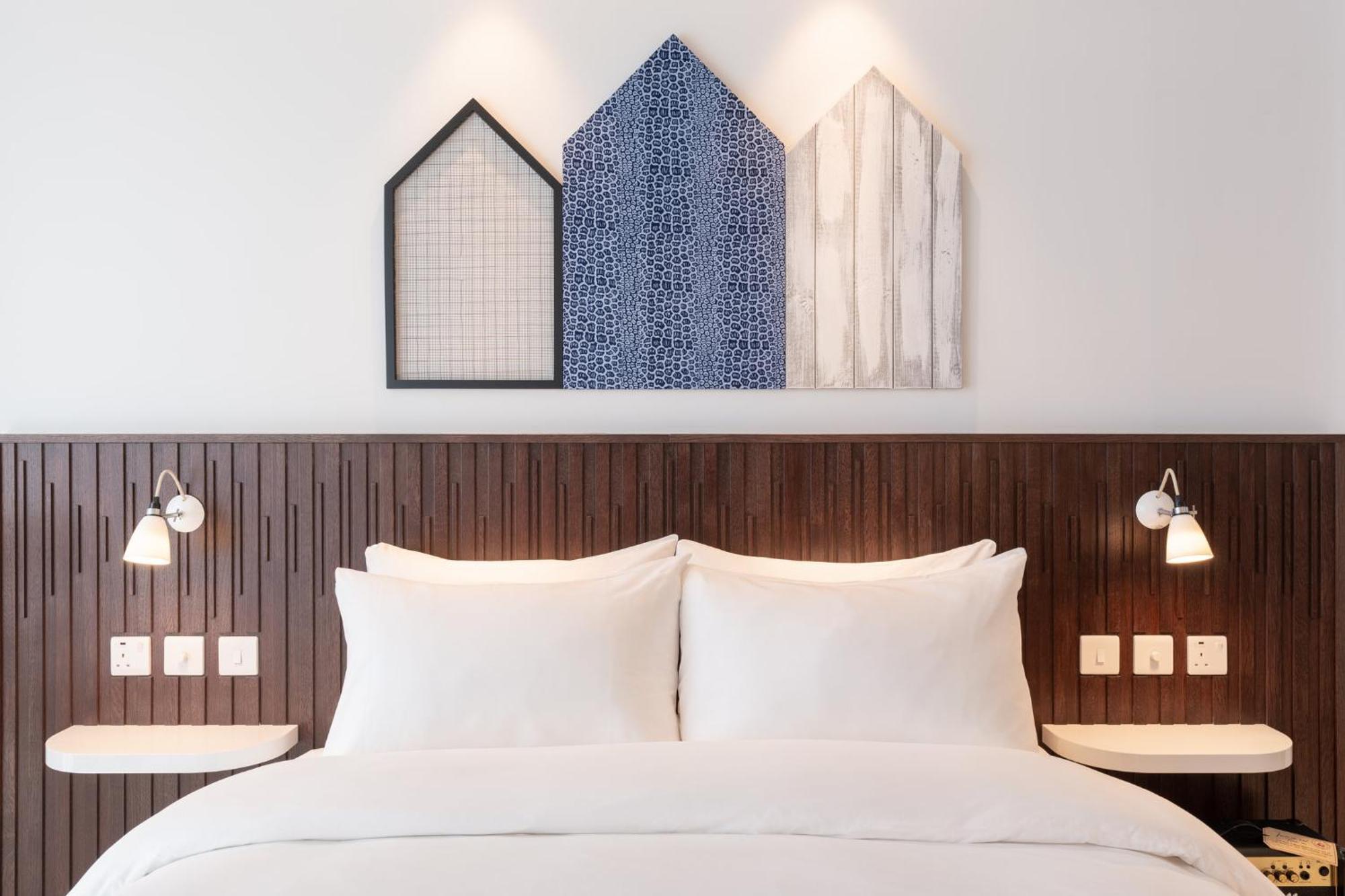 Ruby Zoe Hotel Лондон Экстерьер фото