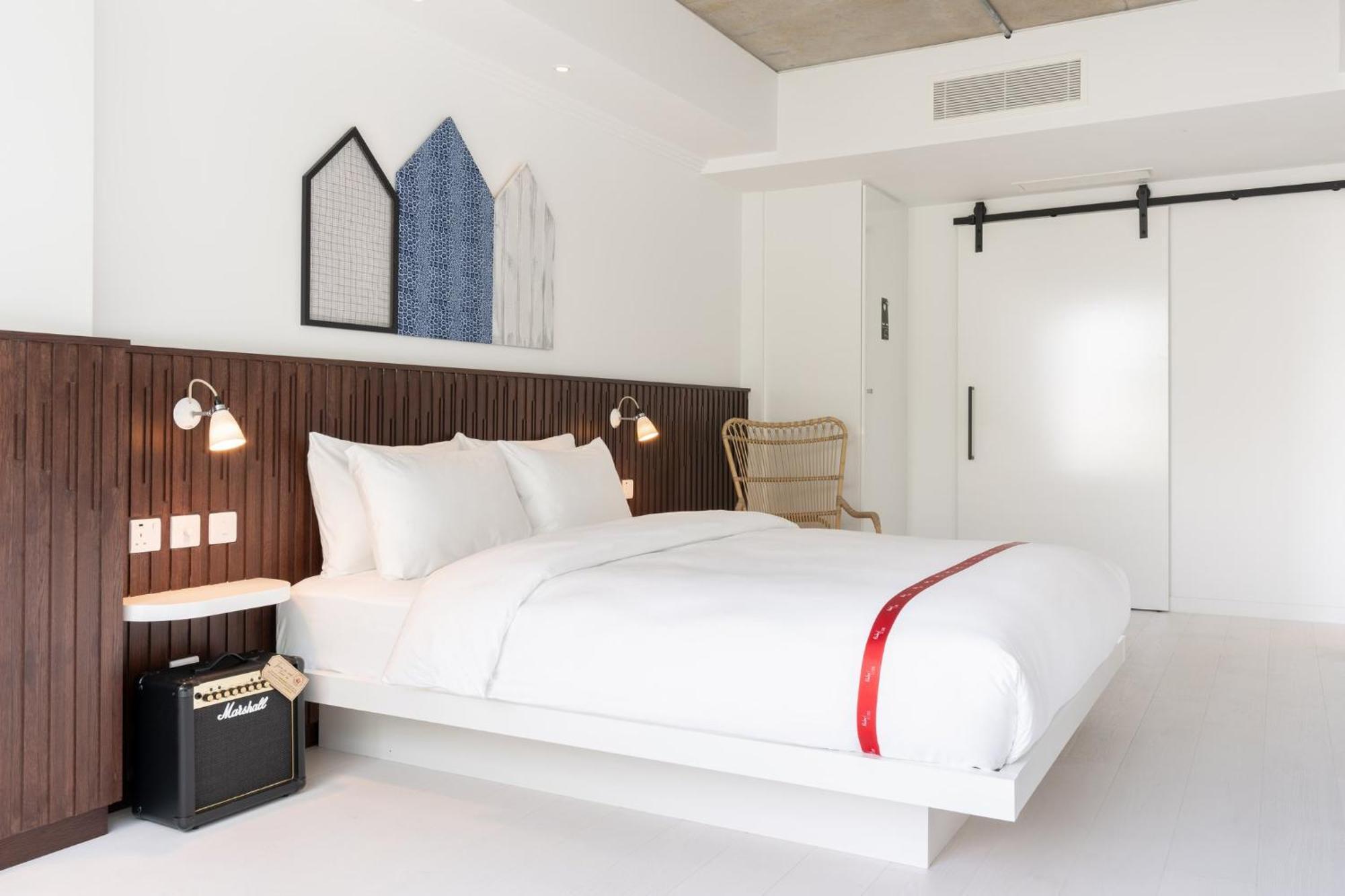Ruby Zoe Hotel Лондон Экстерьер фото