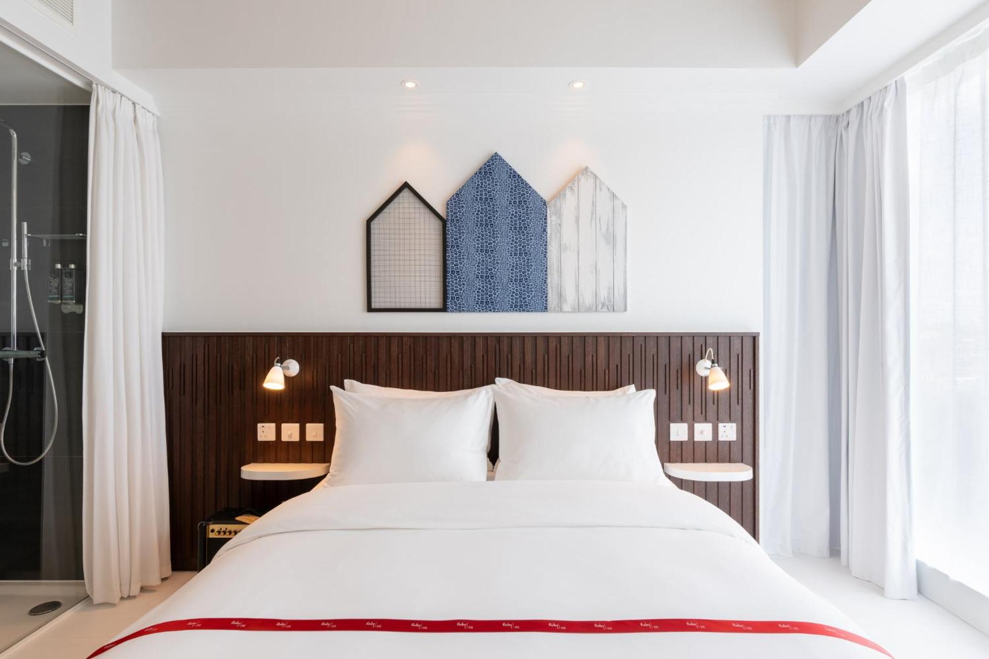 Ruby Zoe Hotel Лондон Экстерьер фото